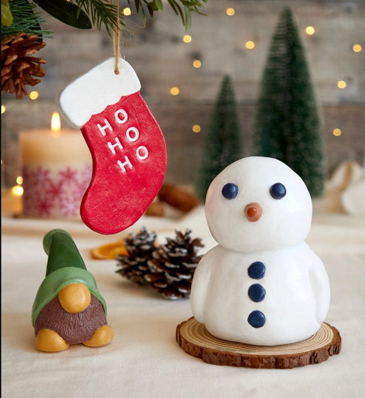 10 Unique Christmas Team Building Activities