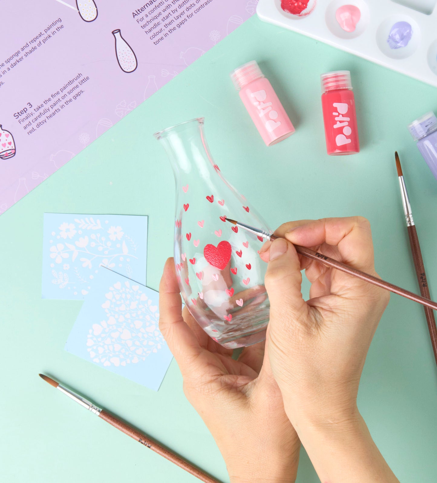 The Ultimate Glassware Bundle: Vase, Cocktail & Wine Glasses